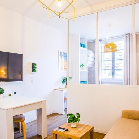 La Cle Studio Clim, Wifi, Gare Et Port De Toulon Luaran gambar